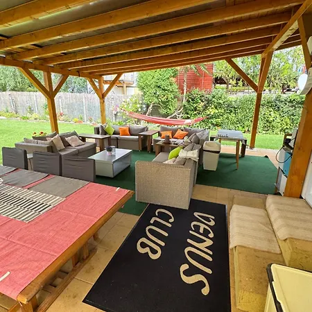 Casa de Férias Balaton Family With 3 Bedrooms And Private , Private Parking *