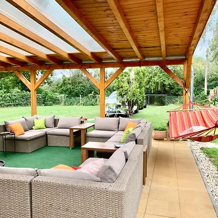 Casa de Férias Balaton Family With 3 Bedrooms And Private , Private Parking *