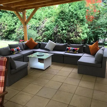Balaton Family With 3 Bedrooms And Private , Private Parking Balatonszarszo
