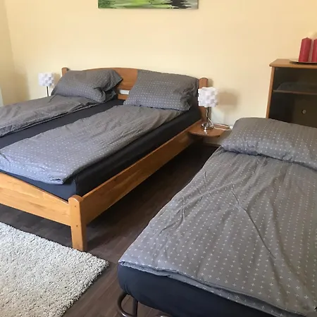 Balaton Family With 3 Bedrooms And Private , Private Parking * Balatonszarszo