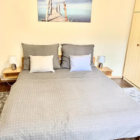Balaton Family With 3 Bedrooms And Private , Private Parking