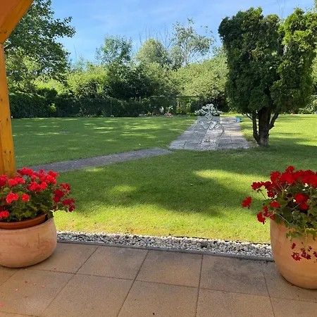Balaton Family With 3 Bedrooms And Private , Private Parking Casa de Férias *