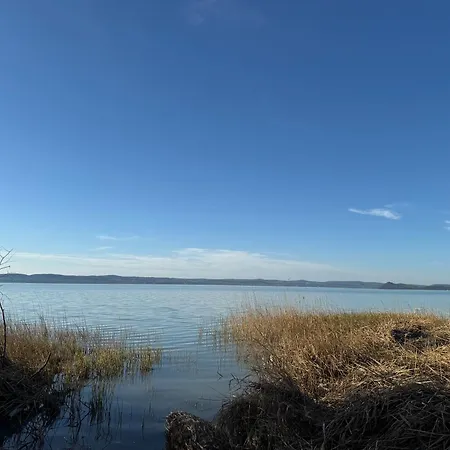 Balaton Family With 3 Bedrooms And Private , Private Parking Casa de Férias
